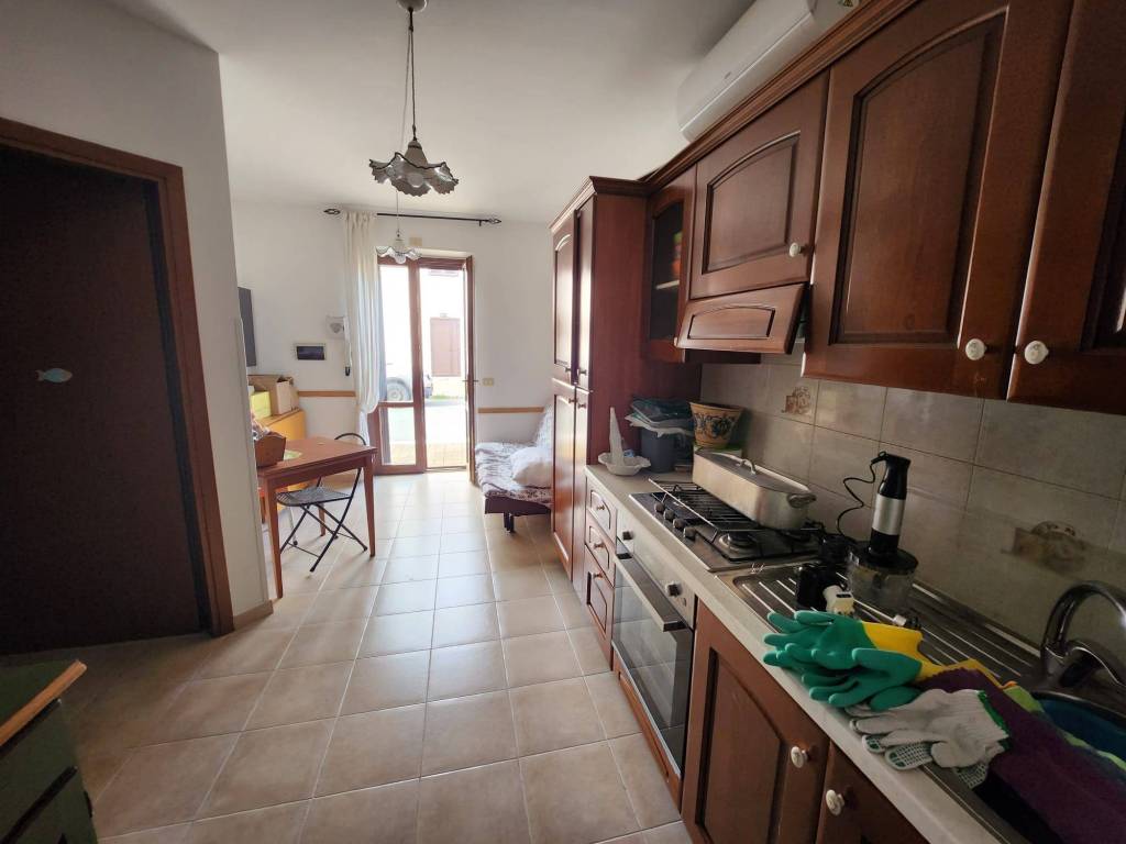 appartamento in vendita a Latina in zona Foce Verde