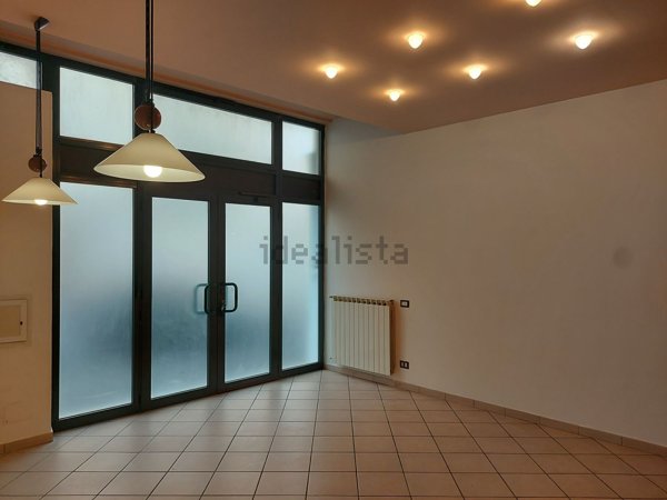 ufficio in vendita a Latina