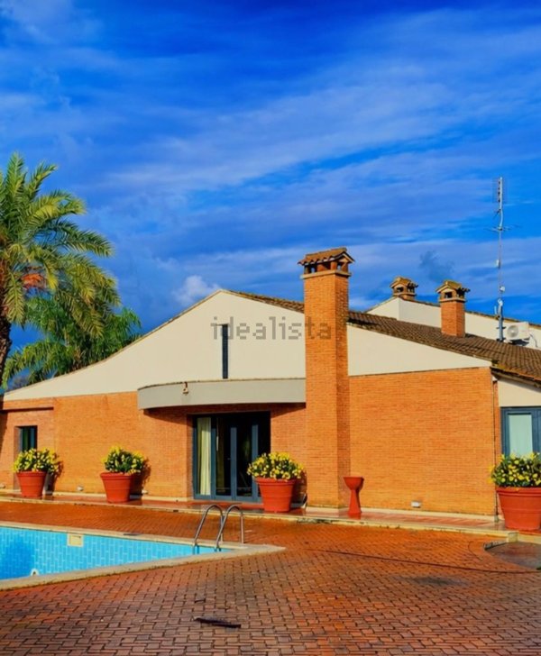 villa in vendita a Latina