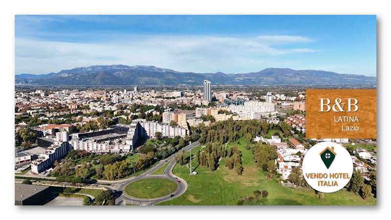 casa semindipendente in vendita a Latina in zona Centro Città