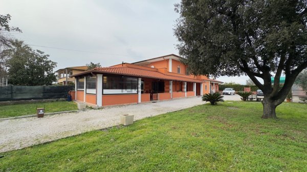 casa indipendente in vendita a Latina in zona Borgo Bainsizza