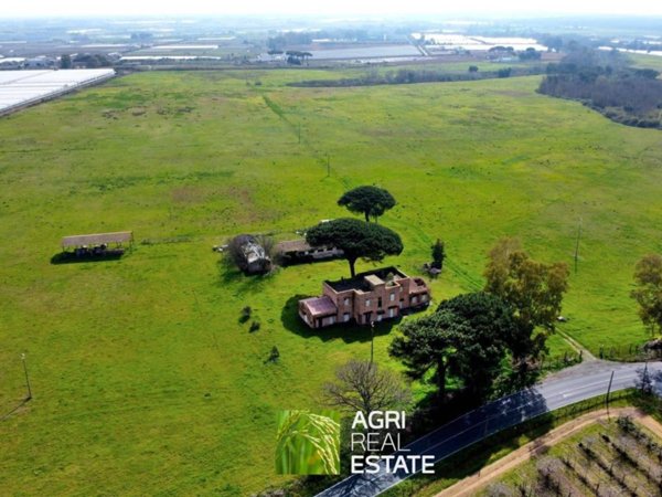 terreno agricolo in vendita a Latina in zona Acciarella