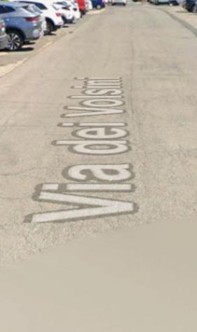 locale commerciale in vendita a Latina