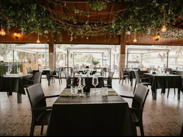 negozio in vendita a Latina