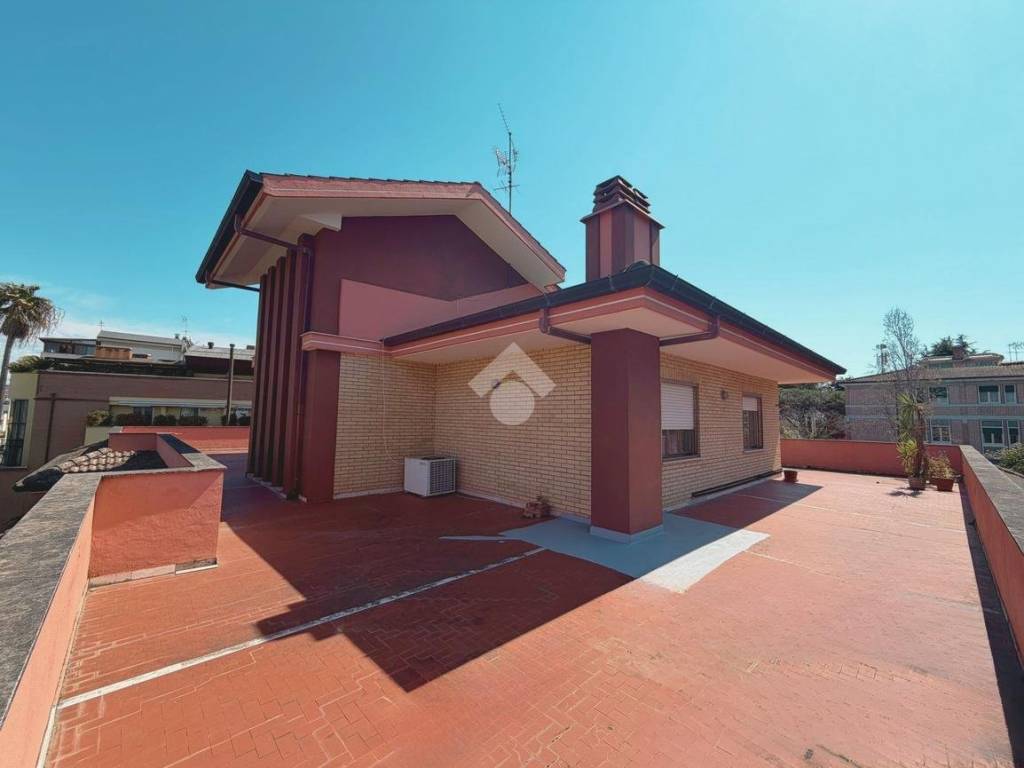 appartamento in vendita a Latina in zona Centro Città