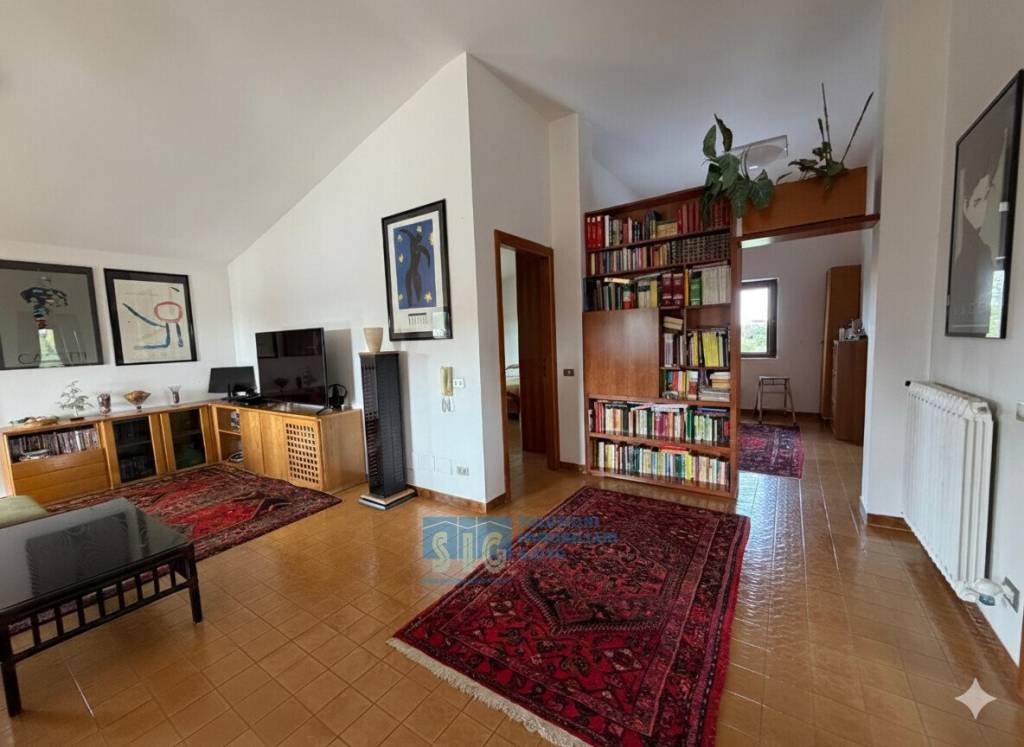 appartamento in vendita a Latina in zona Borgo Grappa