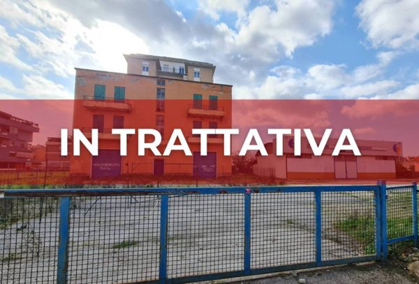 locale commerciale in vendita a Latina in zona Borgo Piave