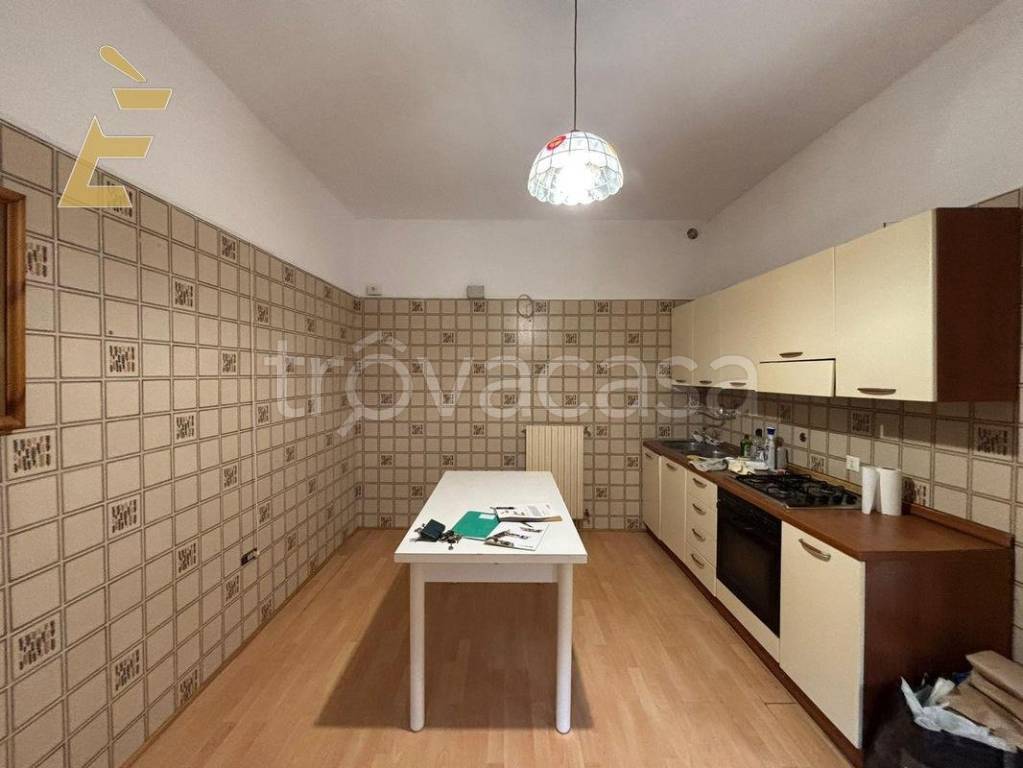 casa indipendente in vendita a Latina