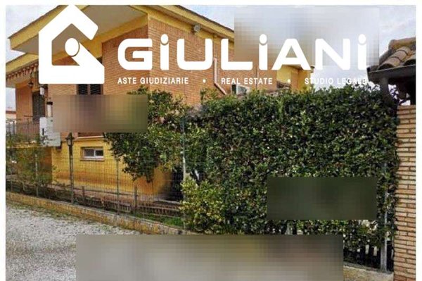 appartamento in vendita a Latina in zona Torre Tre Ponti