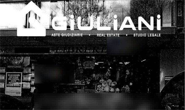 negozio in vendita a Latina in zona Centro Città