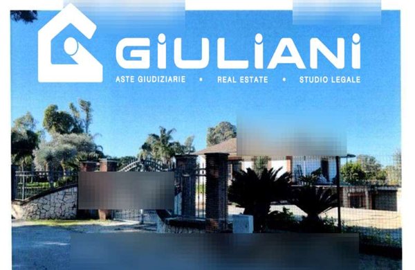 casa indipendente in vendita a Latina