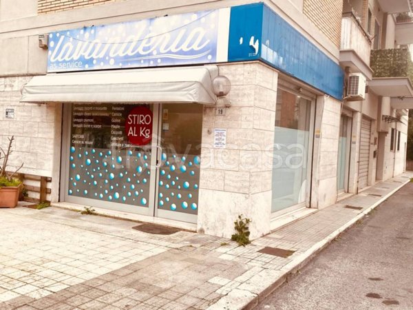 negozio in vendita a Latina