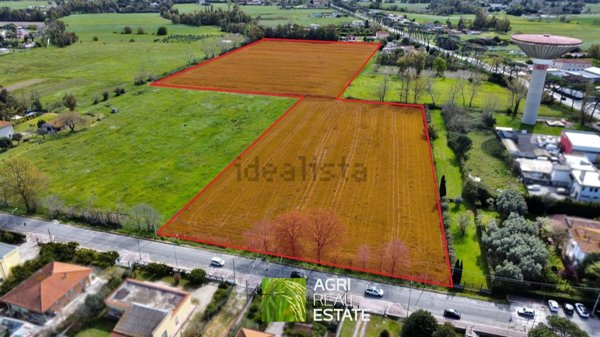terreno agricolo in vendita a Latina in zona Acciarella