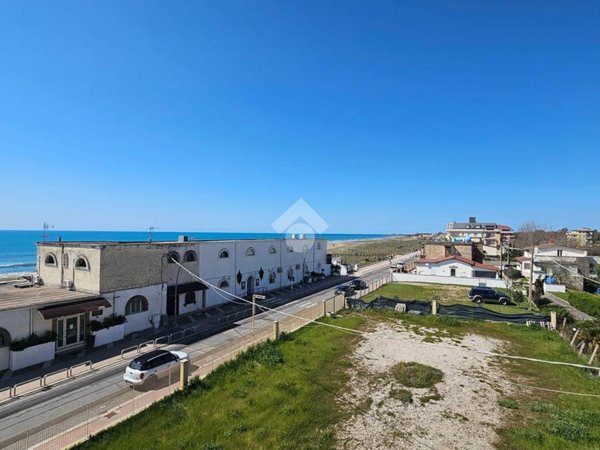 appartamento in vendita a Latina in zona Foce Verde