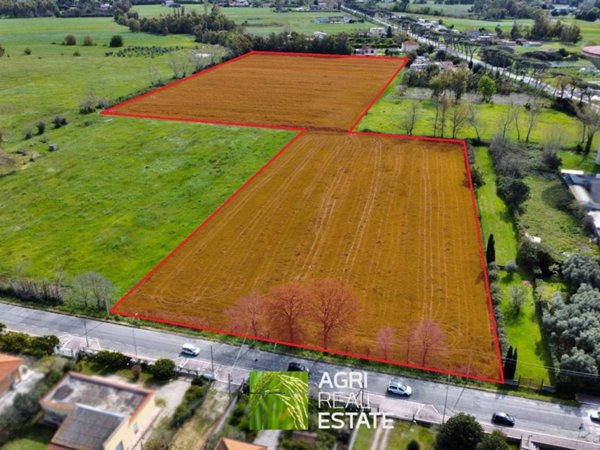 terreno agricolo in vendita a Latina in zona Borgo Sabotino