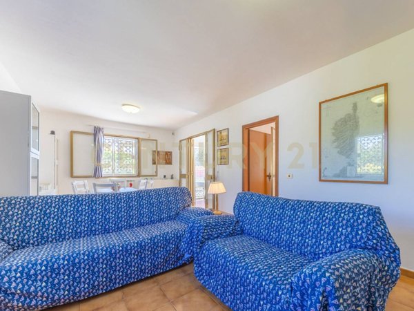 casa indipendente in vendita a Latina in zona Foce Verde