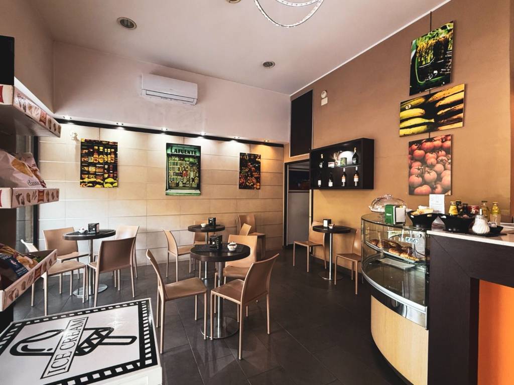 negozio in vendita a Latina