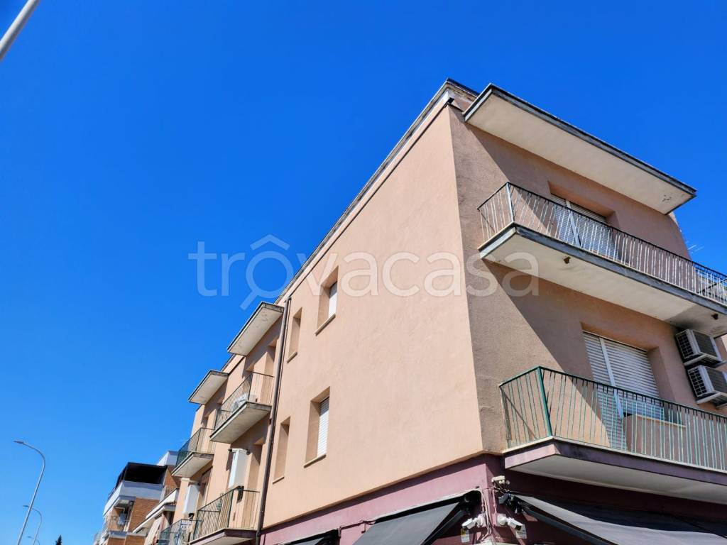 appartamento in vendita a Latina in zona Centro Città