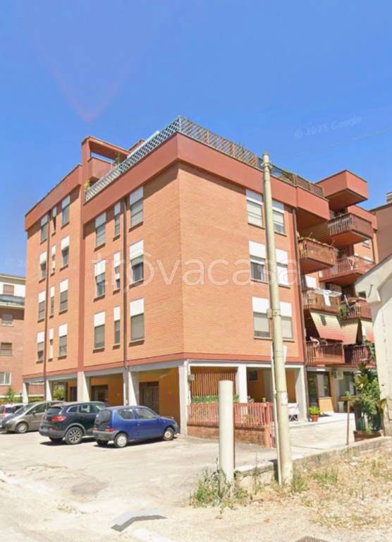 appartamento in vendita a Latina in zona Centro Città