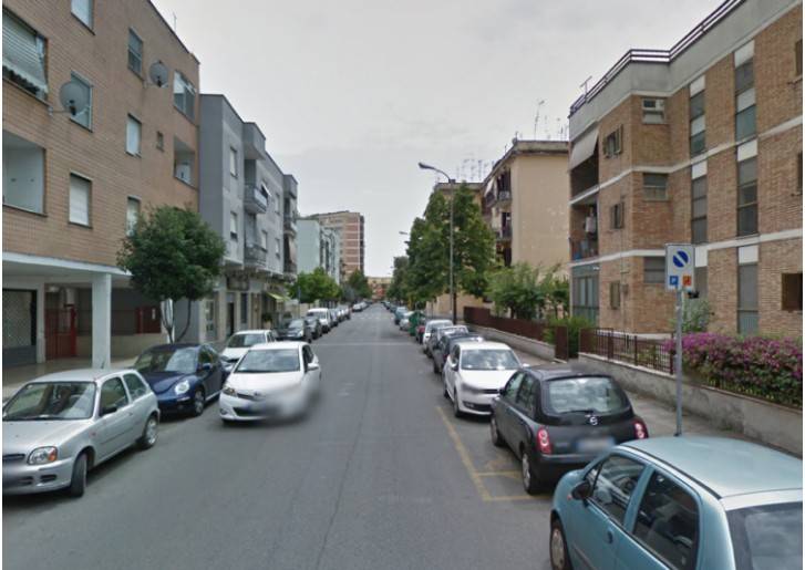 negozio in vendita a Latina in zona Centro Città
