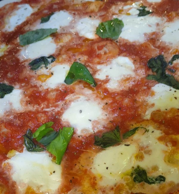 negozio in vendita a Latina in zona Centro Città