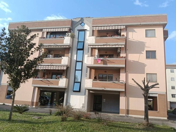appartamento in vendita a Latina in zona Latina Scalo