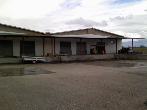 locale di sgombero in vendita a Latina in zona Borgo San Michele