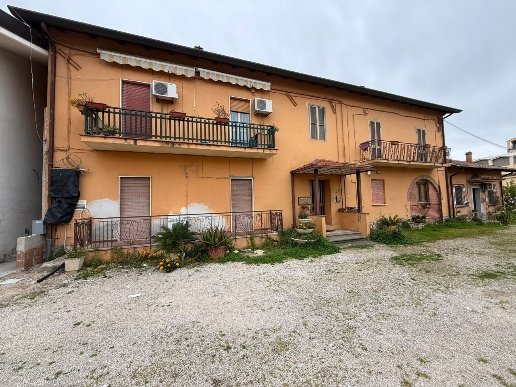 appartamento in vendita a Latina in zona Borgo San Michele