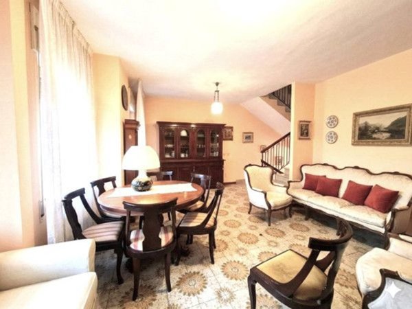 casa indipendente in vendita a Latina