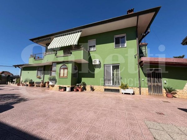 casa indipendente in vendita a Latina in zona Borgo Piave