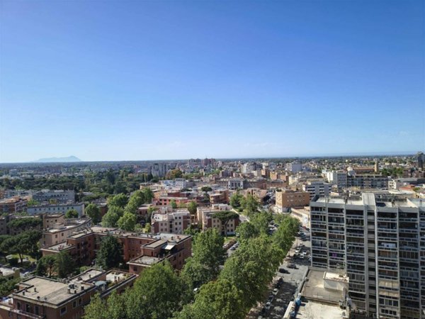 appartamento in vendita a Latina in zona Centro Città
