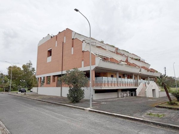 appartamento in vendita a Latina in zona Foce Verde