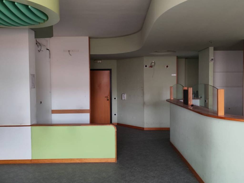 ufficio in vendita a Latina in zona Centro Città