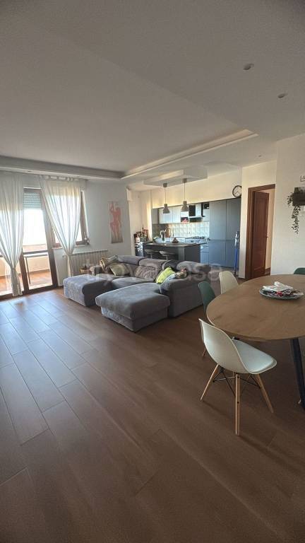 appartamento in vendita a Latina in zona Centro Città