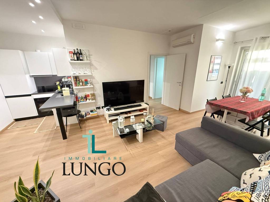 appartamento in vendita a Latina in zona Centro Città