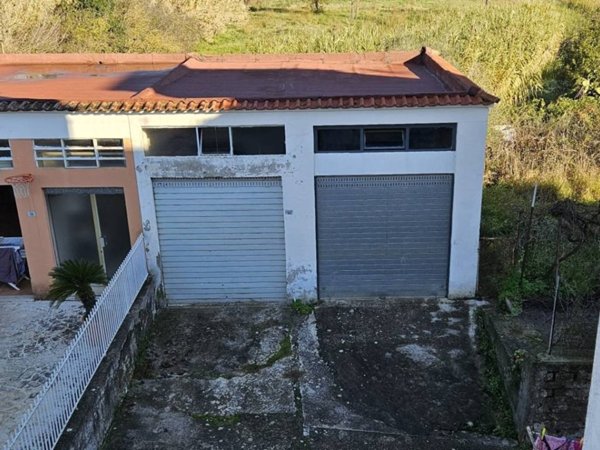 locale di sgombero in vendita a Latina