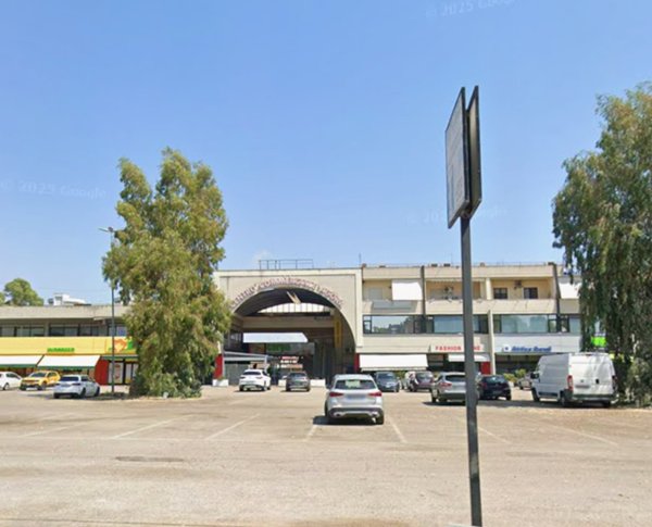 negozio in vendita a Latina in zona Centro Città