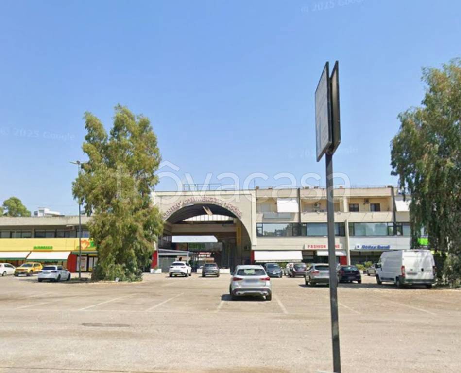negozio in vendita a Latina in zona Centro Città