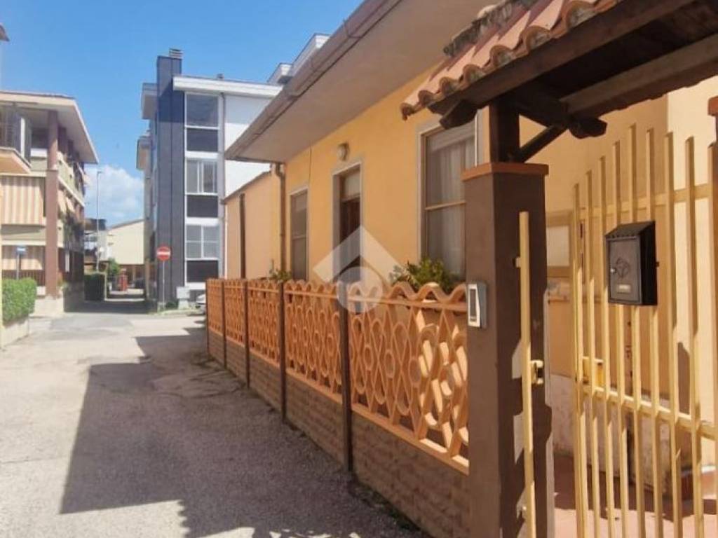 appartamento in vendita a Latina