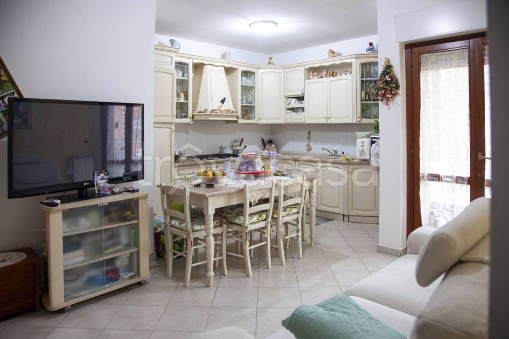 appartamento in vendita a Latina in zona Latina Scalo