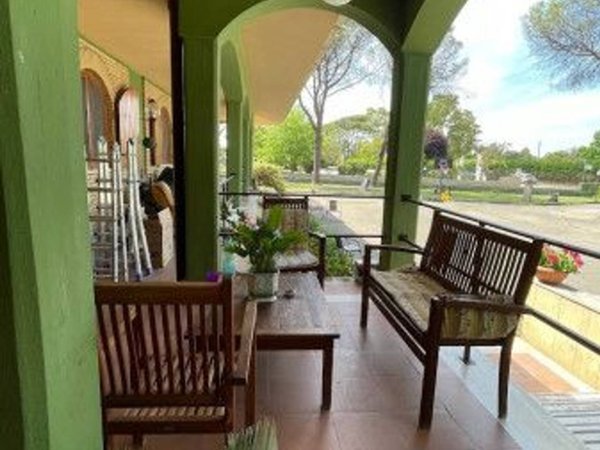 casa indipendente in vendita a Latina