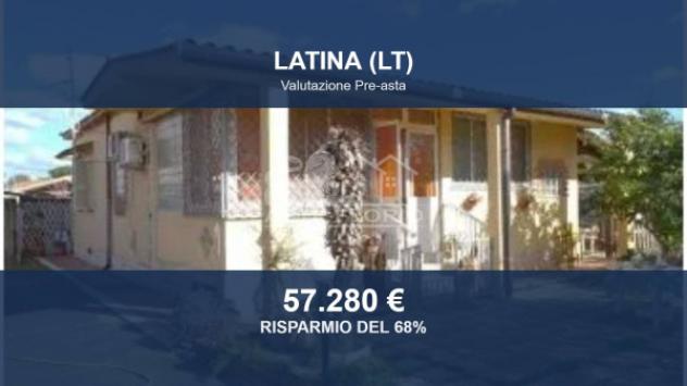 casa indipendente in vendita a Latina