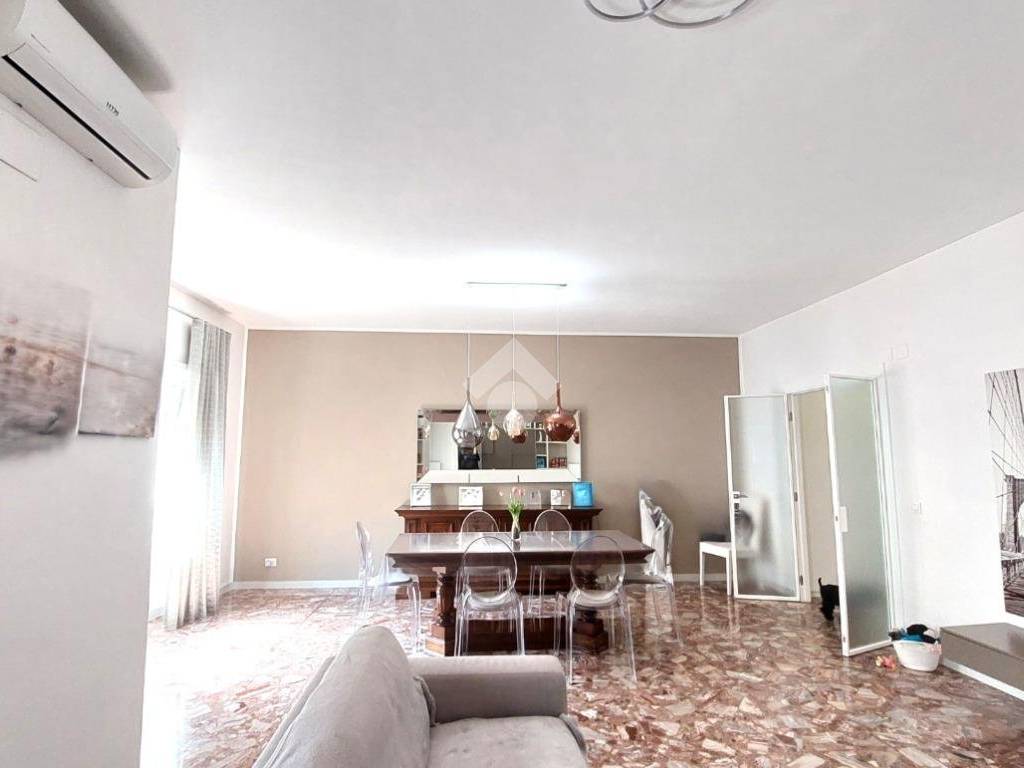 appartamento in vendita a Latina in zona Centro Città