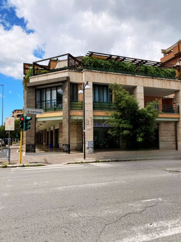 appartamento in vendita a Latina in zona Centro Città