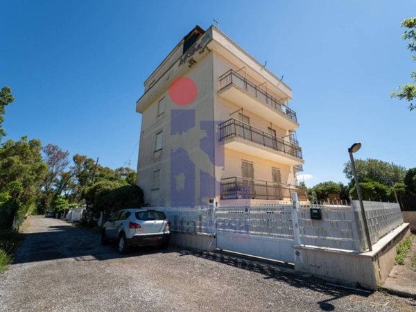 appartamento in vendita a Latina in zona Foce Verde