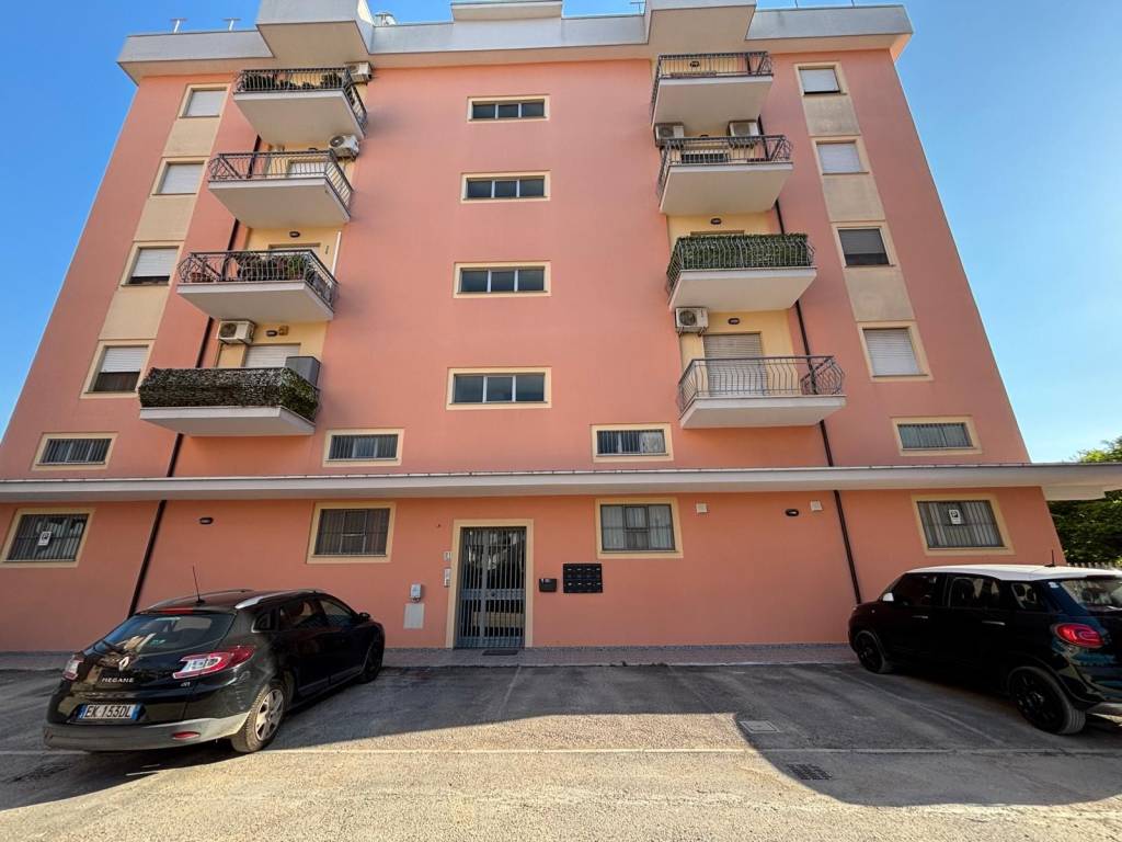 appartamento in vendita a Latina in zona Latina Scalo