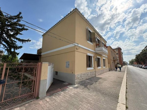 appartamento in vendita a Latina in zona Centro Città
