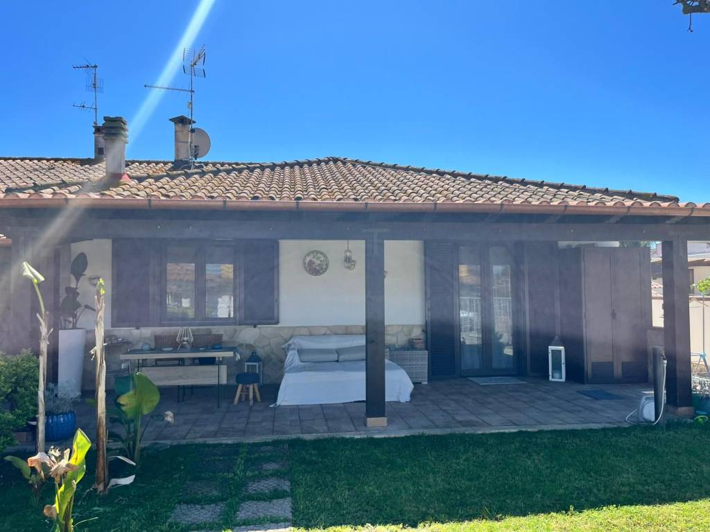 appartamento in vendita a Latina in zona Borgo Sabotino