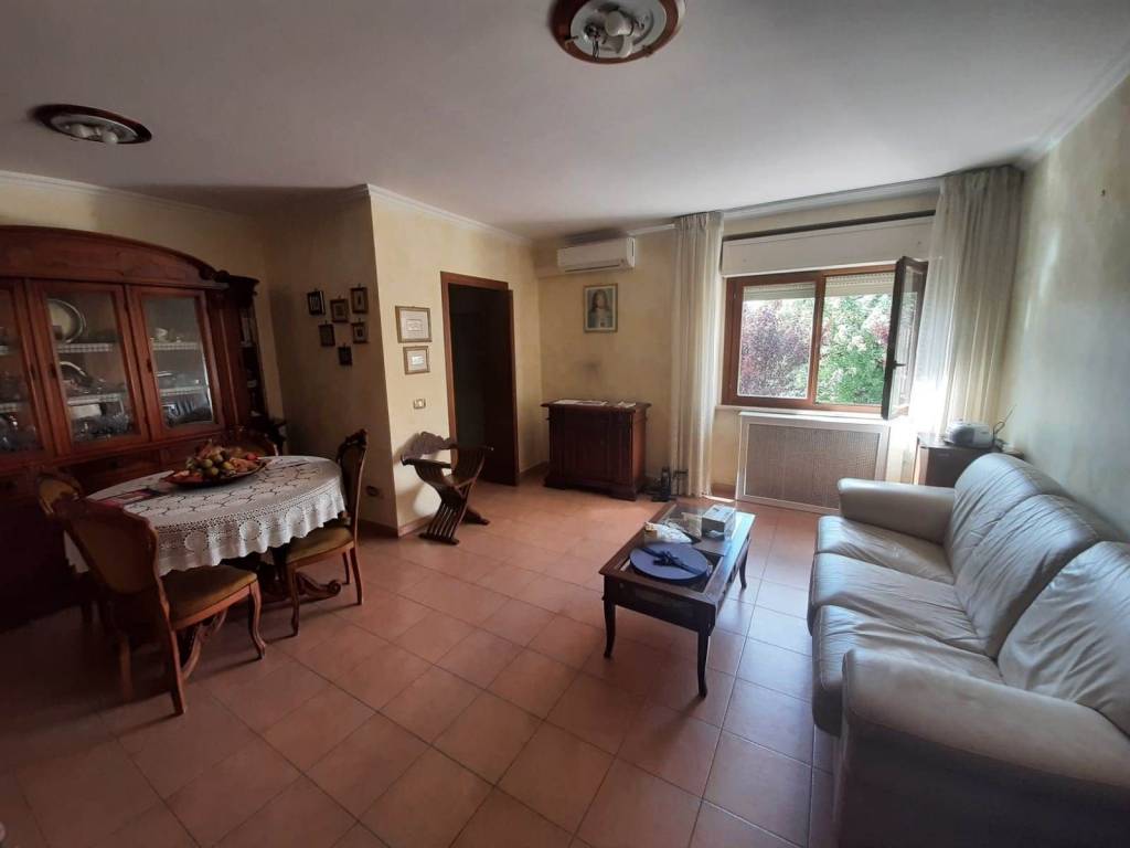 appartamento in vendita a Latina in zona Borgo San Michele