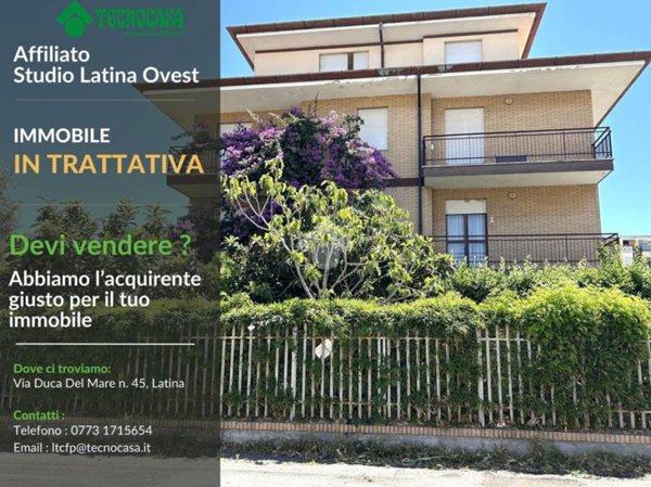 casa indipendente in vendita a Latina